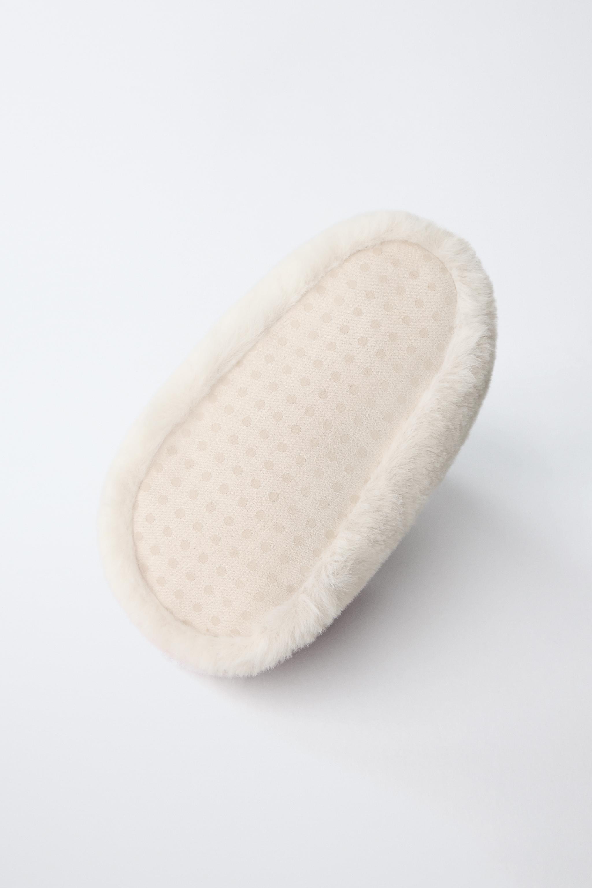 HEART HOUSE SLIPPERS